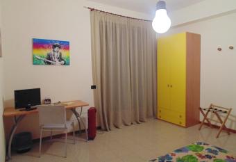 Art & Music B&B has Balcony rooms