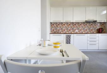 Studio   wi  toja  ska has Balcony rooms