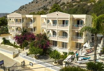 Stella View Studios allows 18 year olds to book a room