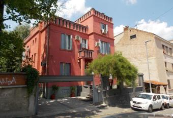 Guest House Miss Depolo has Balcony rooms