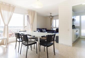 Pubone Sabadell has Balcony rooms