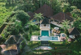 Heaven in Bali has Balcony rooms