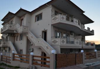 Thassos Grand Villas Apartments & Studios has Balcony rooms