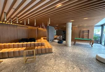 Charming Loft Studio Apartment in Poa com Garden has Balcony rooms