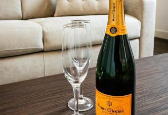 Il Giardino has rooms with a private hot tub