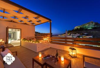 Villa Panthea has Balcony rooms