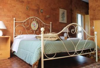 Al Villino del Sole has Balcony rooms