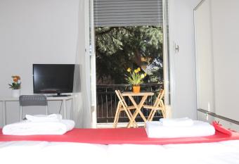 Lotus B&B has Balcony rooms