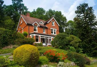 Mynd House allows 18 year olds to book a room