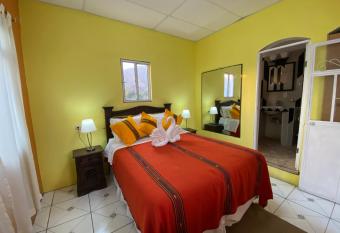 Hotel Los Angeles Panajachel has Balcony rooms