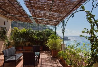 Hotel Sole has Balcony rooms