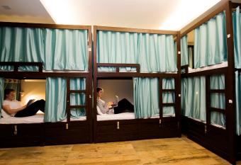 Joey s Hostel has Balcony rooms