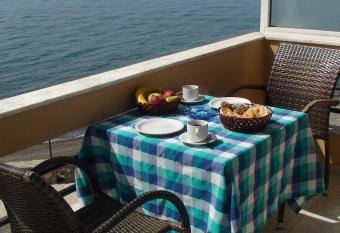 Lyttos has Balcony rooms