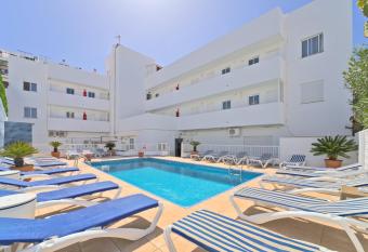All Suite Ibiza Aparthotel has Balcony rooms