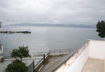 Aparthotel Iliahtides has Balcony rooms