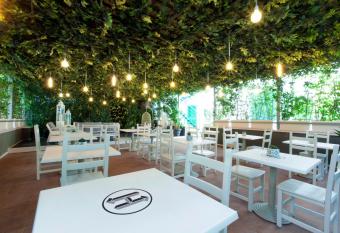 Hotel Herculaneum has Balcony rooms