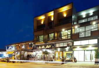 3 Laan House has Balcony rooms