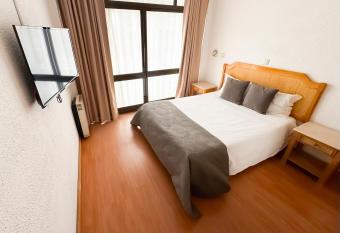 Hotel Mar Azul has Balcony rooms