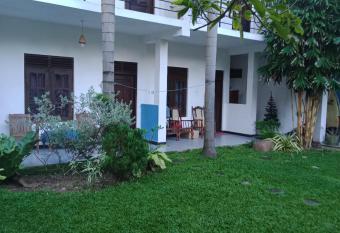 Sun Rest Mirissa has Balcony rooms