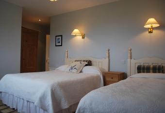 Seapoint House has rooms with a private hot tub