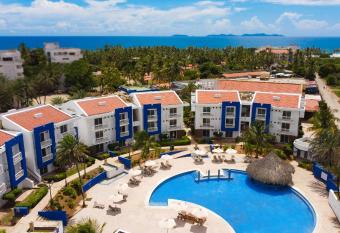 Hesperia Playa el Agua has Balcony rooms