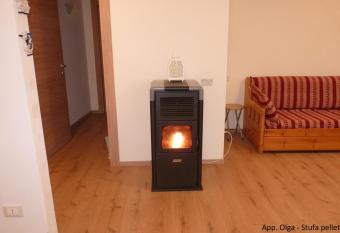 Appartamento Masi allows 18 year olds to book a room