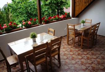 Dobosi Pinc  szet has Balcony rooms