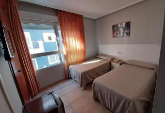 Hotel Central Torrevieja allows 18 year olds to book a room