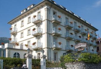 Hotel Lario has Balcony rooms