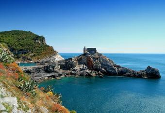 La Casetta Portovenere has Smoking rooms