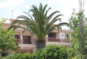 Villa Cullinan has Smoking rooms