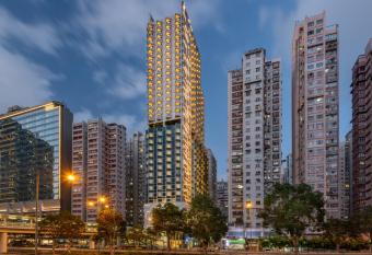 Holiday Inn Express Hong Kong Mongkok, an IHG Hotel allows 18 year olds to book a room