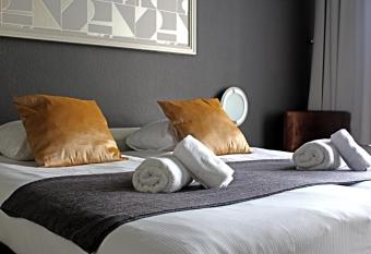 Grand Hotel Central has Balcony rooms