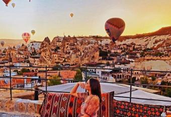 Tekkaya Cave Hotel has Balcony rooms