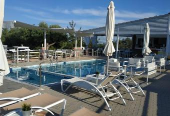 De Sol has Balcony rooms