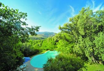 MAROC LODGE Atlas Mountain Retreat allows 18 year olds to book a room