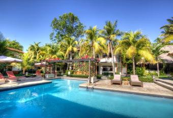 Boca Olas Resort Villas has Balcony rooms