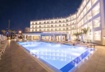 Evalena Beach Hotel has Balcony rooms