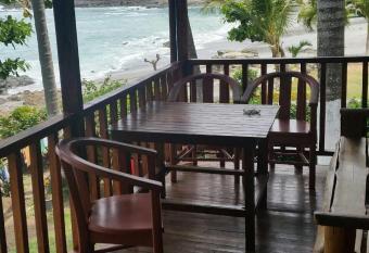 Hotel Cabinas Mar Y Cielo has Balcony rooms