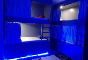 Kasa Hostel Bar e Karaoke allows 18 year olds to book a room