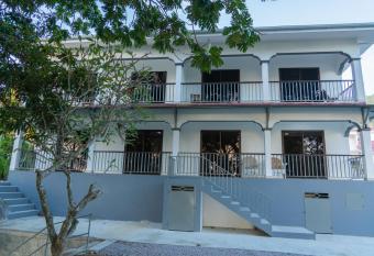 E&E Self Catering has Balcony rooms