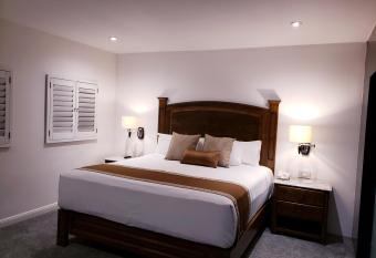 Hotel Caesars allows 18 year olds to book a room