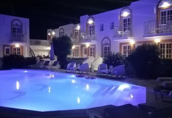 Katerina Apartments has Smoking/Balcony rooms