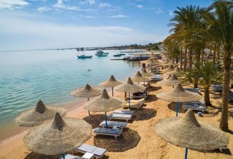 Marlin Inn Azur Resort has Smoking/Balcony rooms