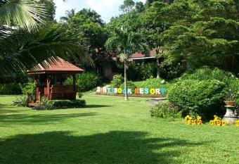 Suntisook Resort has Smoking/Balcony rooms