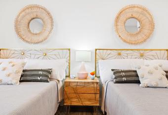 Casa Del Mar has Balcony rooms