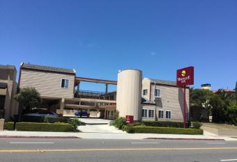 Moonlite Inn has Balcony rooms