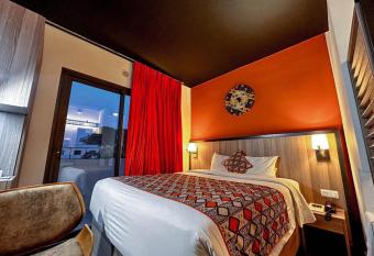 ONOMO Hotel Bamako has Balcony rooms