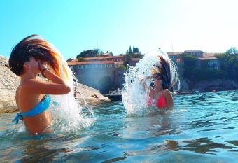 Apartments Slavica Jovanovic has Balcony rooms