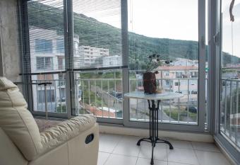 Apartment Lazareva has Balcony rooms